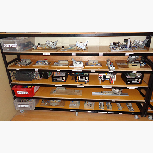 各種検査機器類棚